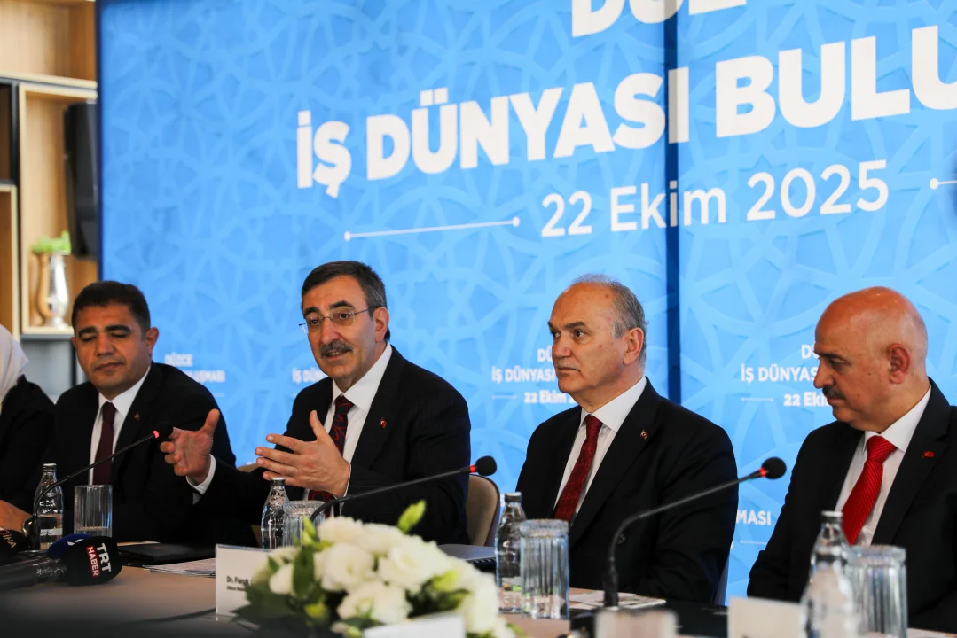 Cumhurbaşkanı Yardımcısı Cevdet Yılmaz: “Mobilya Kent Projesi, Ekonomik Belediyeciliğin En Güzel Örneğidir”