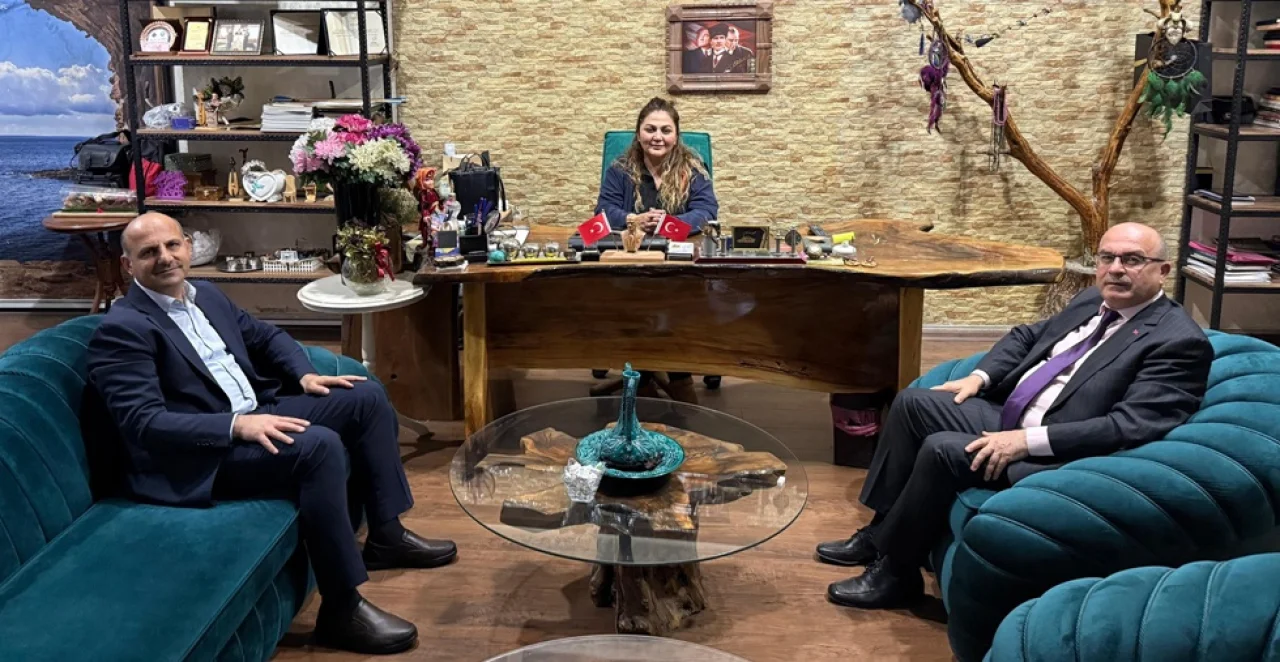 Tümüklü: “Mobilya Sektörü, Gaziantep Ekonomisinin Geleceğini Şekillendirecek”