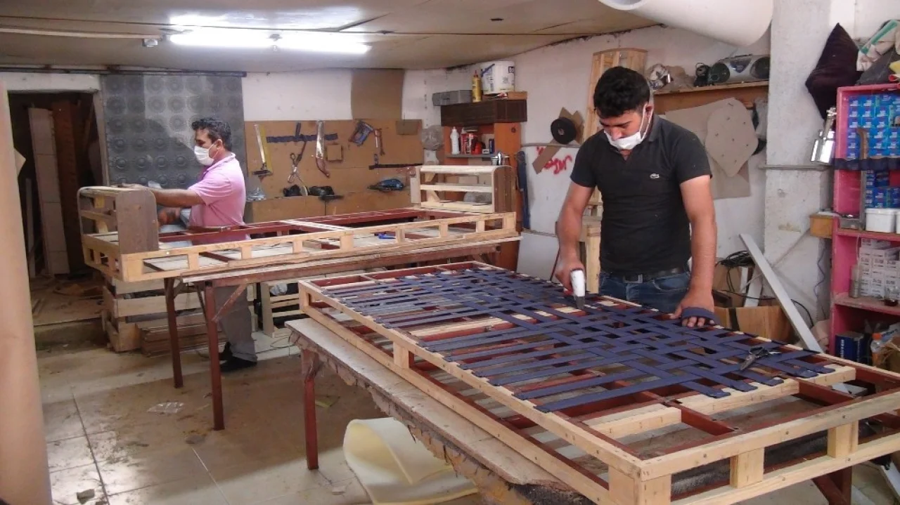 Mobilya Döşemeciliği Geleceğin Mesleği Olmaya Devam Ediyor