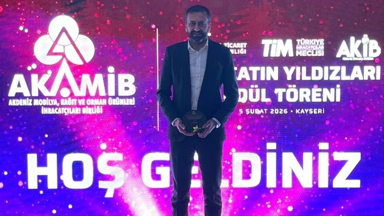 Modelin Mobilya’ya İstanbul Mobilya Fuarı’nda 2026 İhracat Ödülü