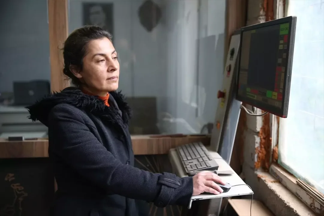 Alanya’da Kadın Girişimciden Mobilya Atölyesi: Hibe Desteğiyle Üretime Katkı