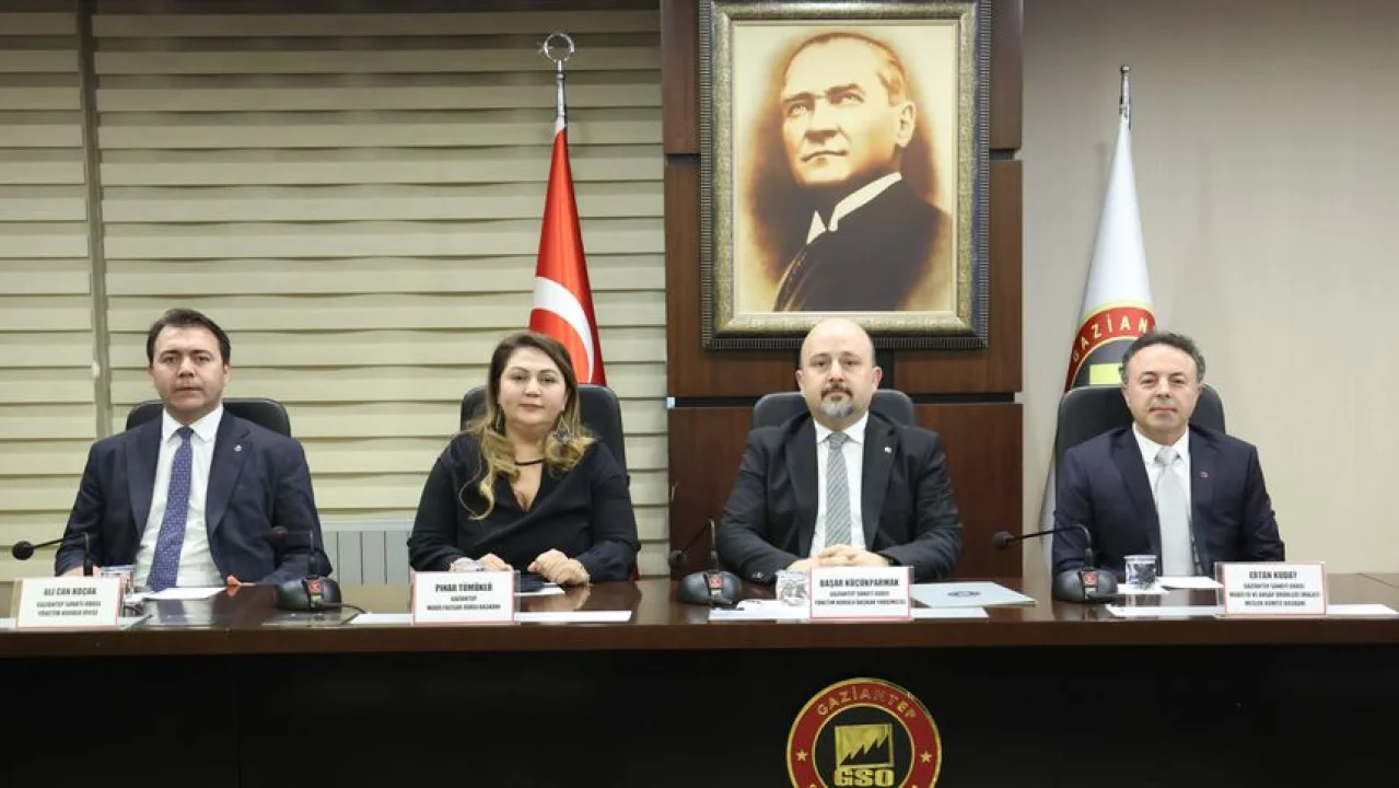 Gaziantep’te Mobilya Sektörünün Geleceği Masaya Yatırıldı