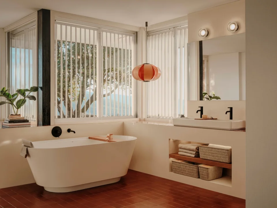 Roca 2026 Banyo Trendlerini Açıkladı: Kişiselleşen, Sürdürülebilir ve Akıllı Banyolar Öne Çıkıyor