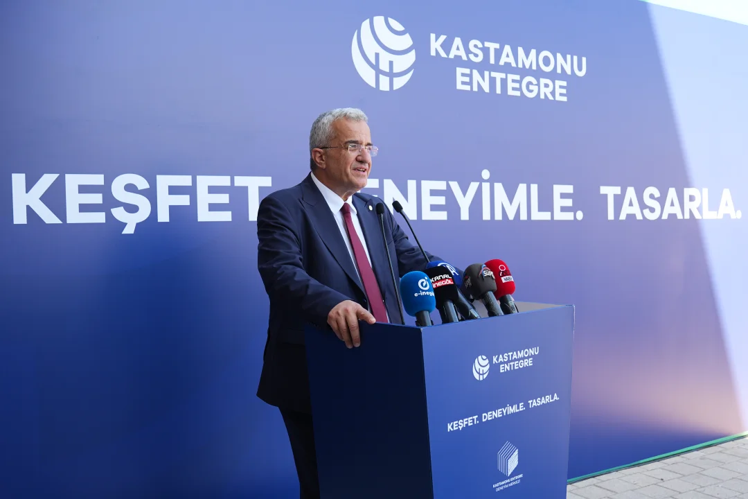Kastamonu Entegre’den İnegöl’e Yeni Deneyim Merkezi: Tasarım ve Üretim Aynı Çatı Altında